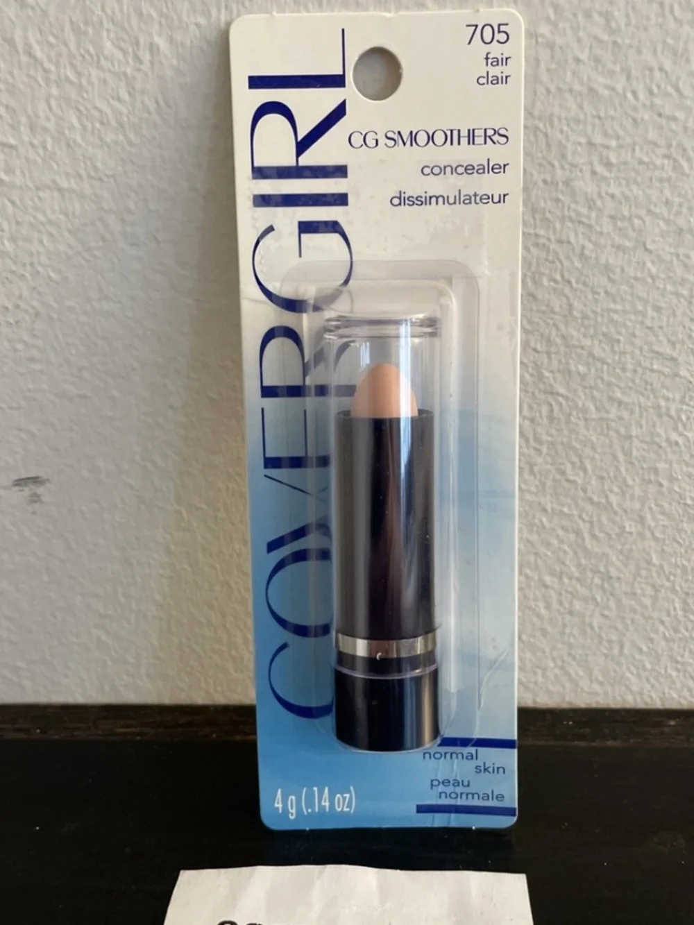 CoverGirl CG Smoothers Concealer, Fair 705, 0.14 oz